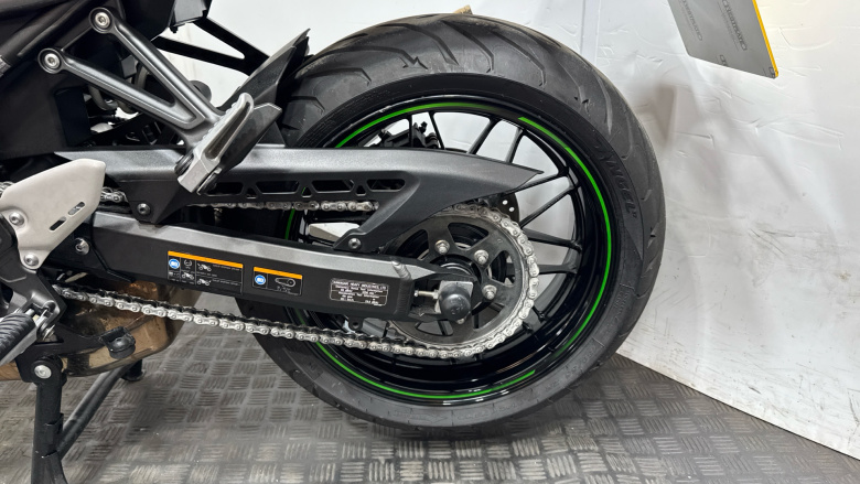 Kawasaki Z R900EKF (19MY)